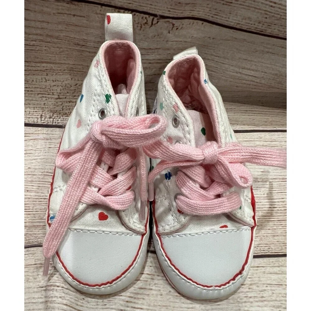 Chuck Taylor All Star Baby Girks Hearts Easy On Sneakers Size 4